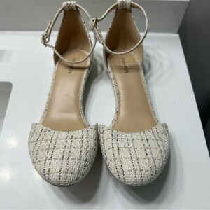 Pashion Footwear - Size 9 - Bone Tweed Jocelyn